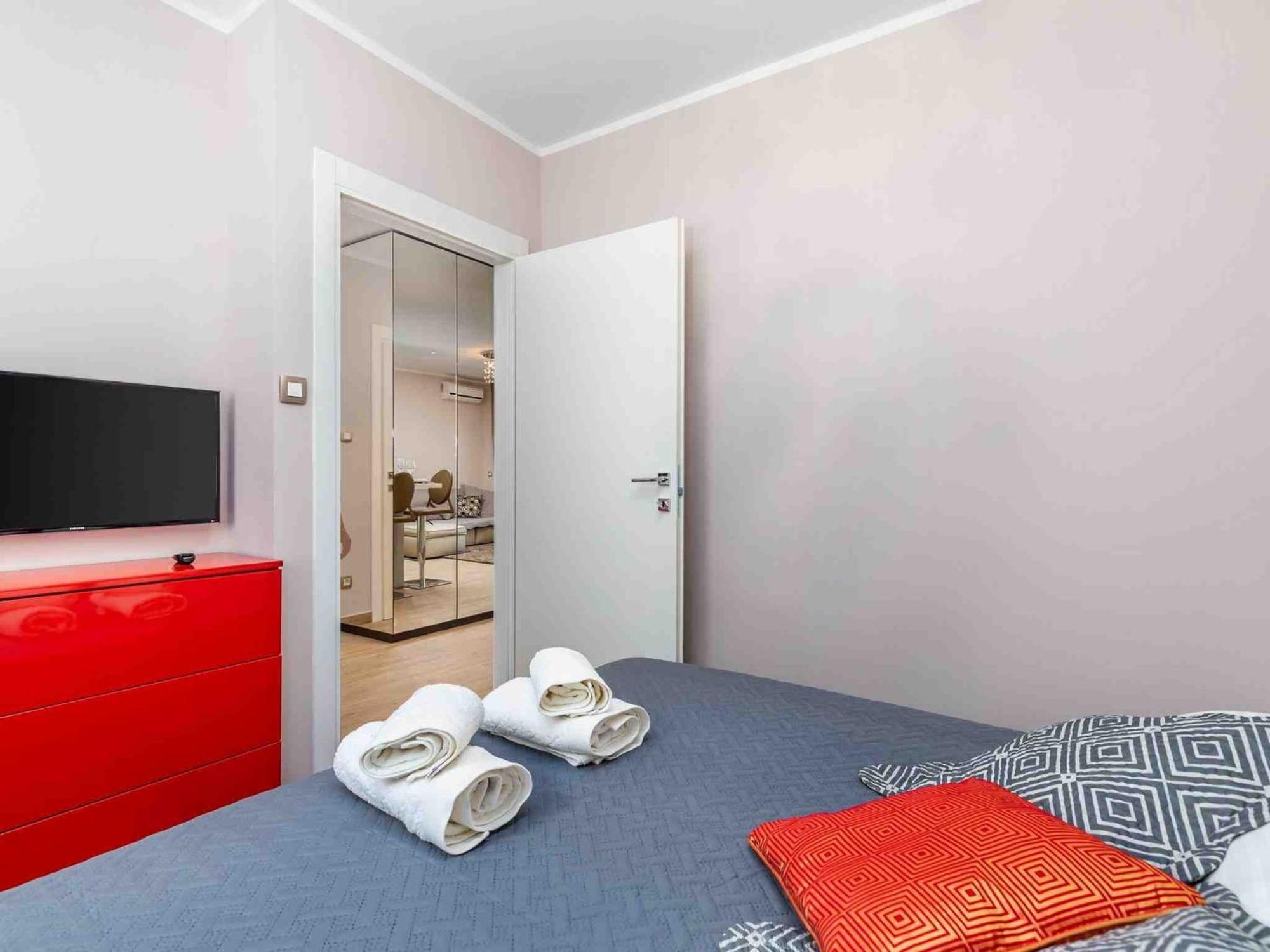 Srok Apartments With Pool Кастав Номер фото