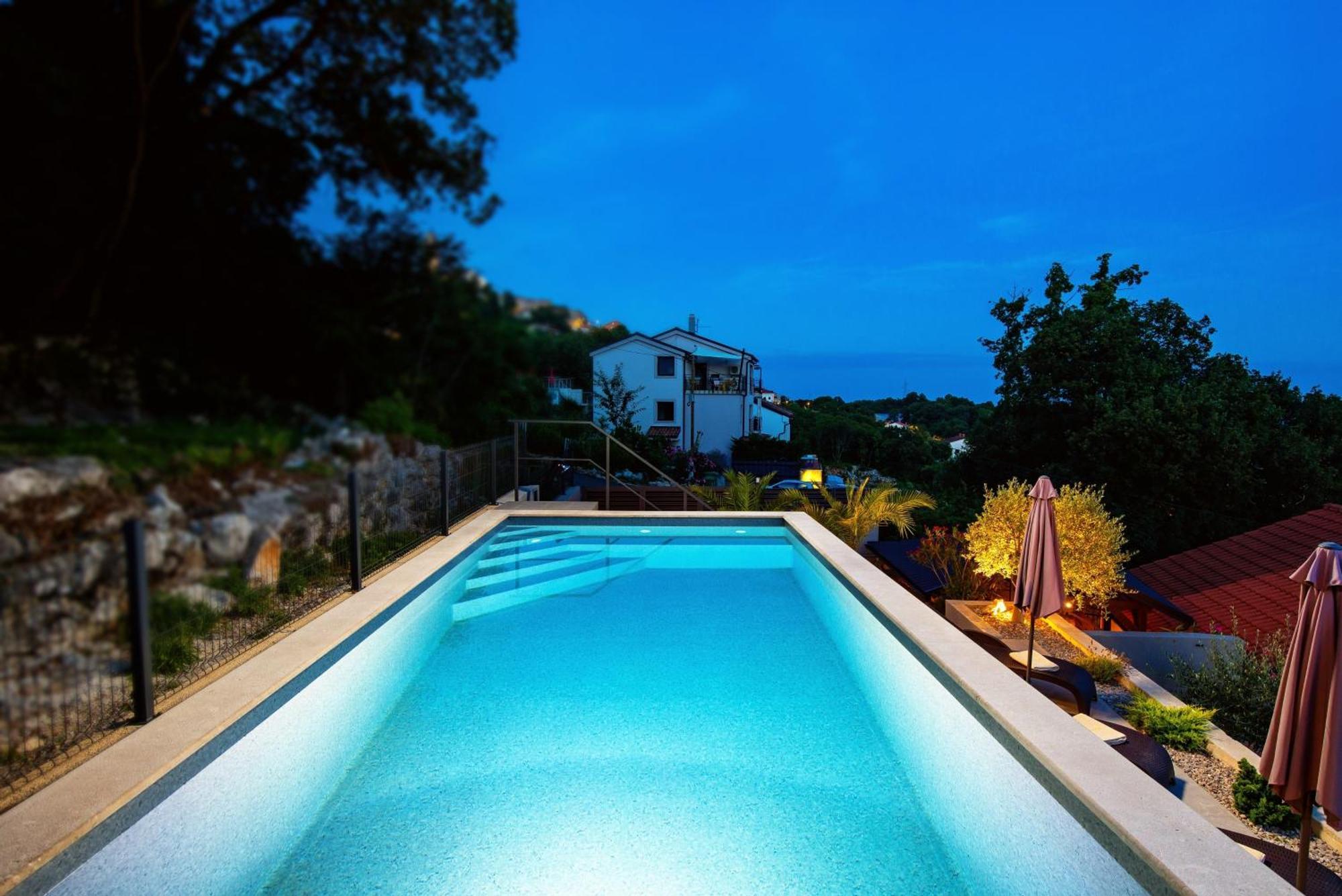 Srok Apartments With Pool Кастав Экстерьер фото